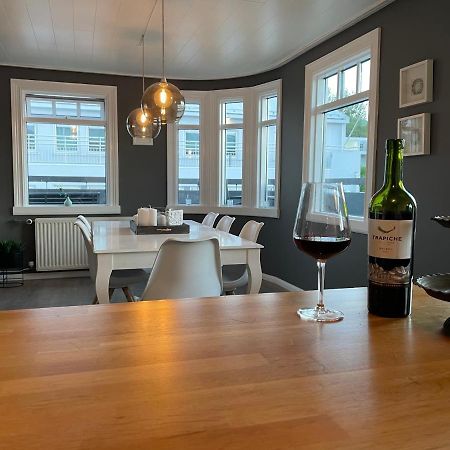 Lovely Penthouse Downtown With 3 Bedrooms Akureyri Ngoại thất bức ảnh